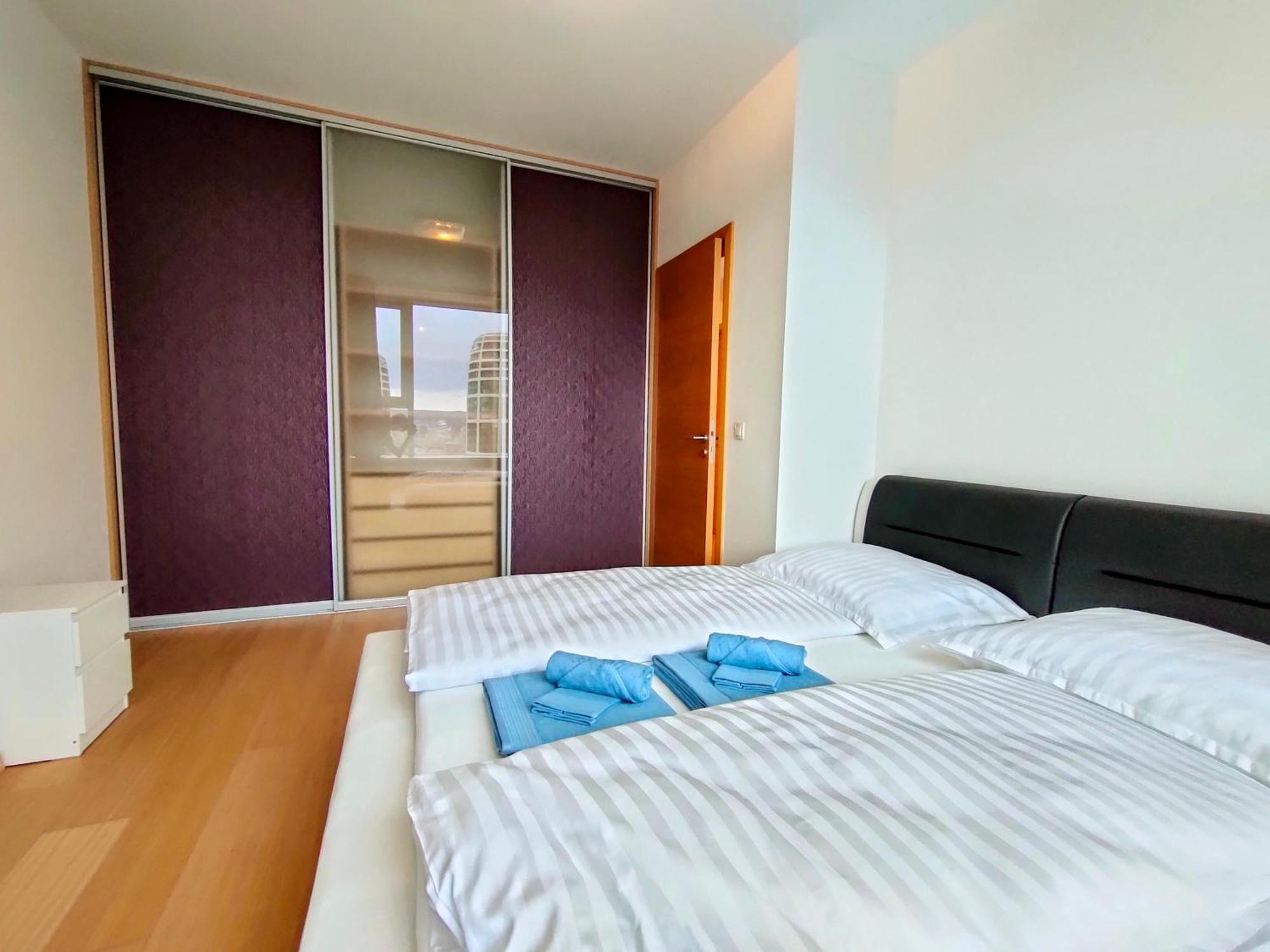 Sag Romantic 22 Floor Panorama City Free Parking Free Wifi Bratislava Ngoại thất bức ảnh