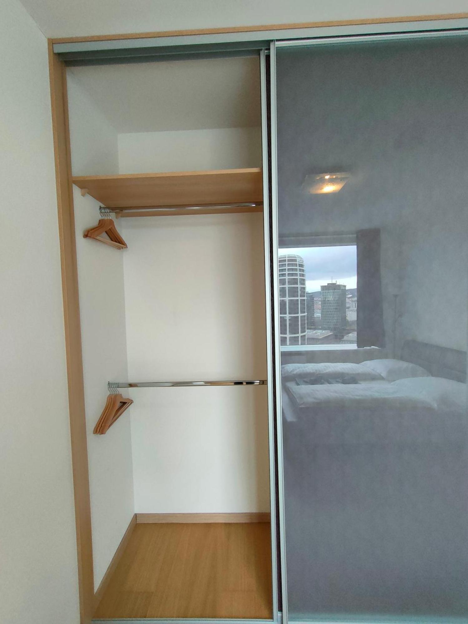 Sag Romantic 22 Floor Panorama City Free Parking Free Wifi Bratislava Ngoại thất bức ảnh